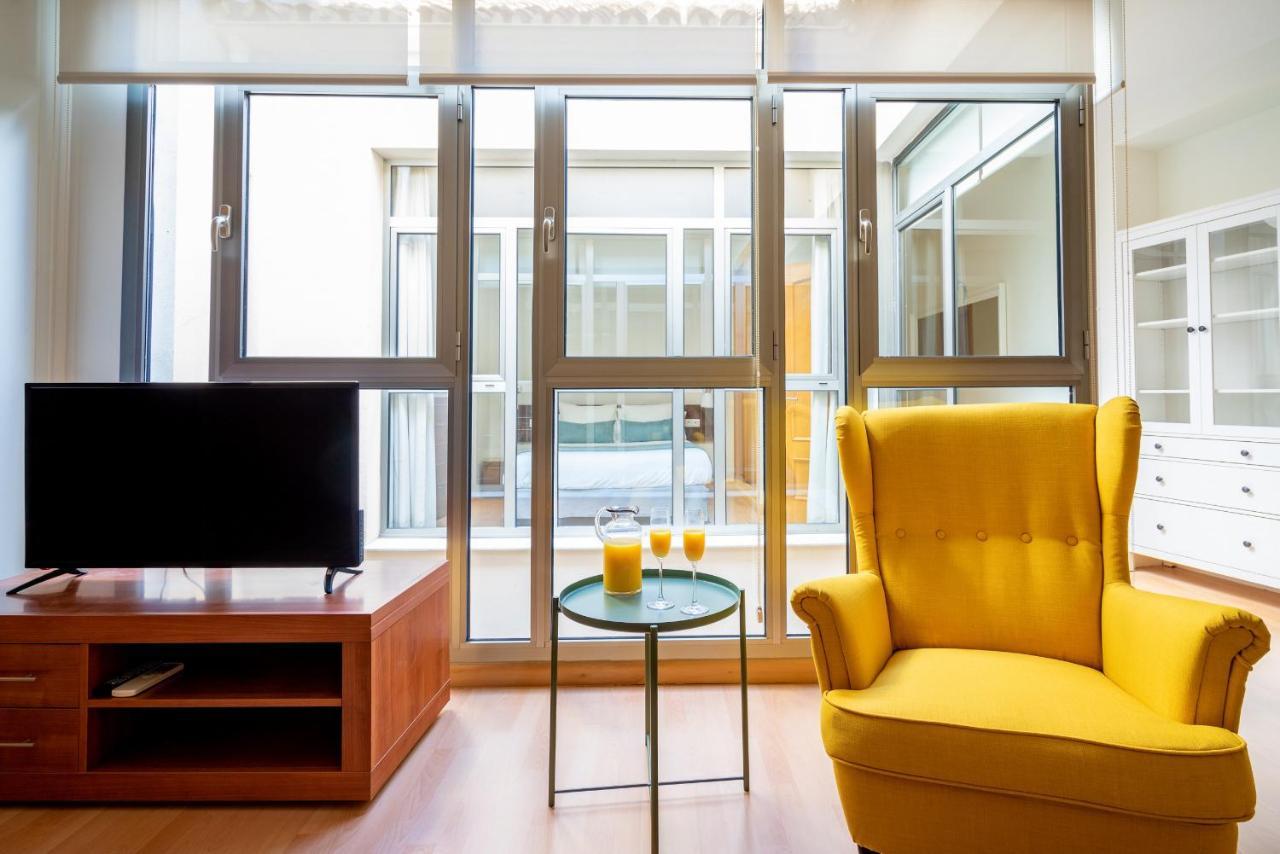 Homeabout Fresca Apartment II Малага Екстериор снимка